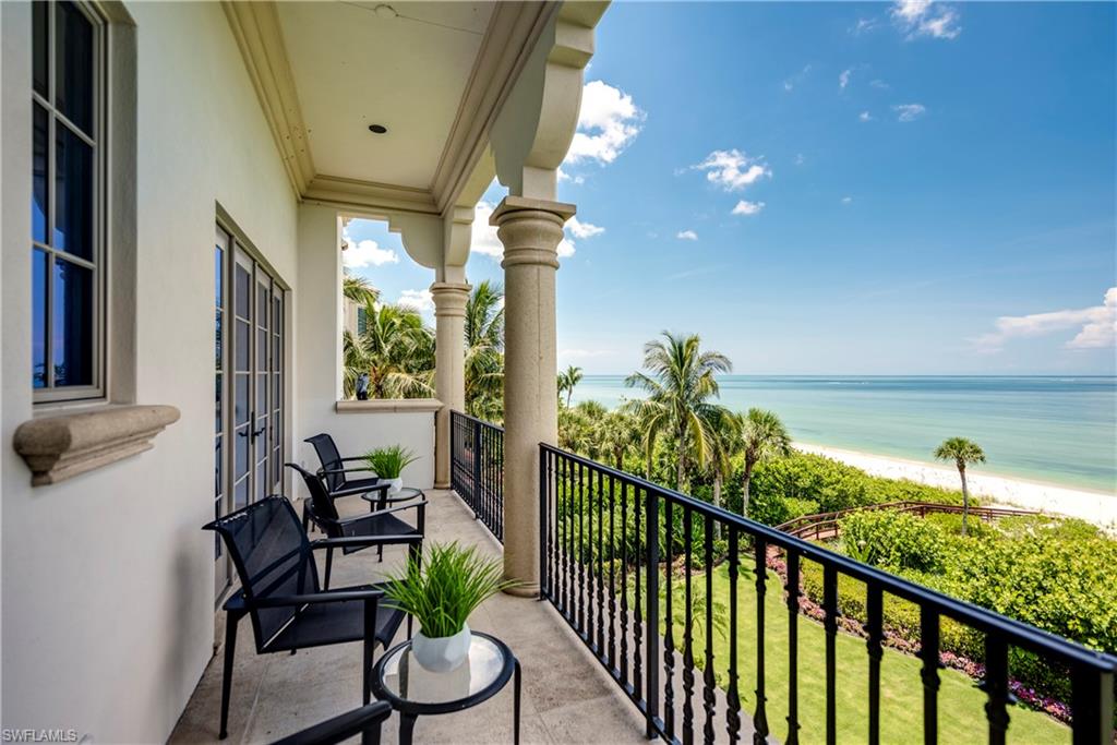 STRAND AT BAY COLONY - Residential