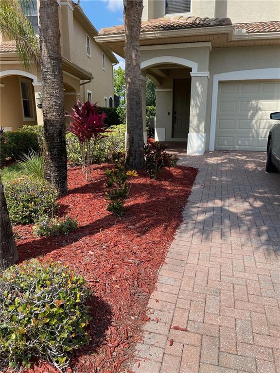 BELLA TERRA - Residential Lease