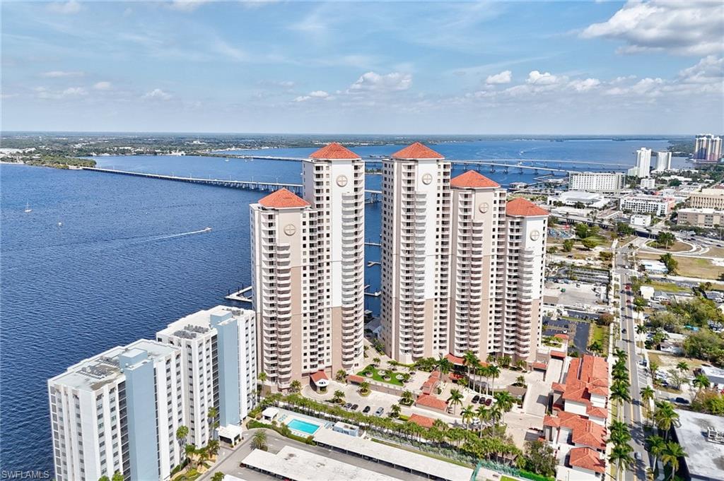 HIGH POINT PLACE - Residential