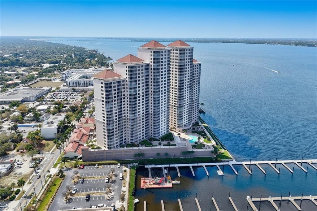 HIGH POINT PLACE - Residential