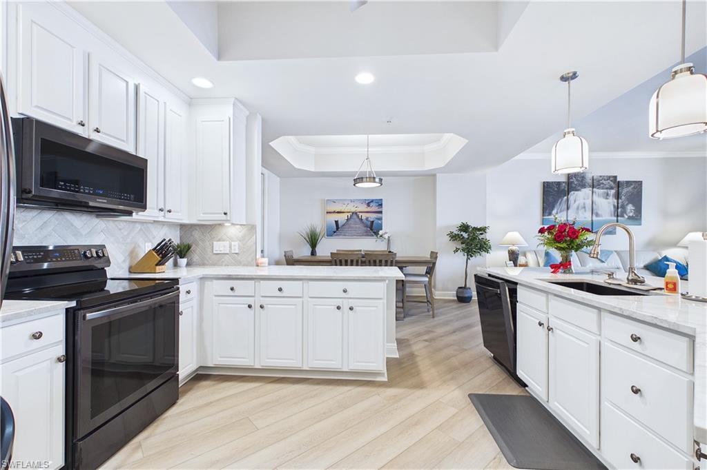 HIGH POINT PLACE - Residential