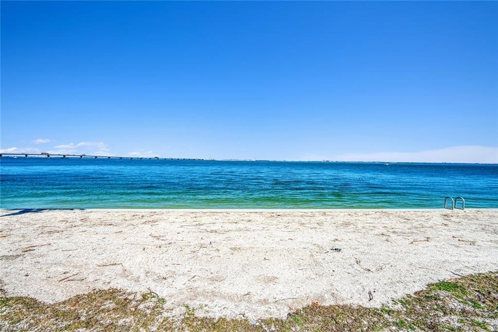 SANIBEL ESTATES - Residential