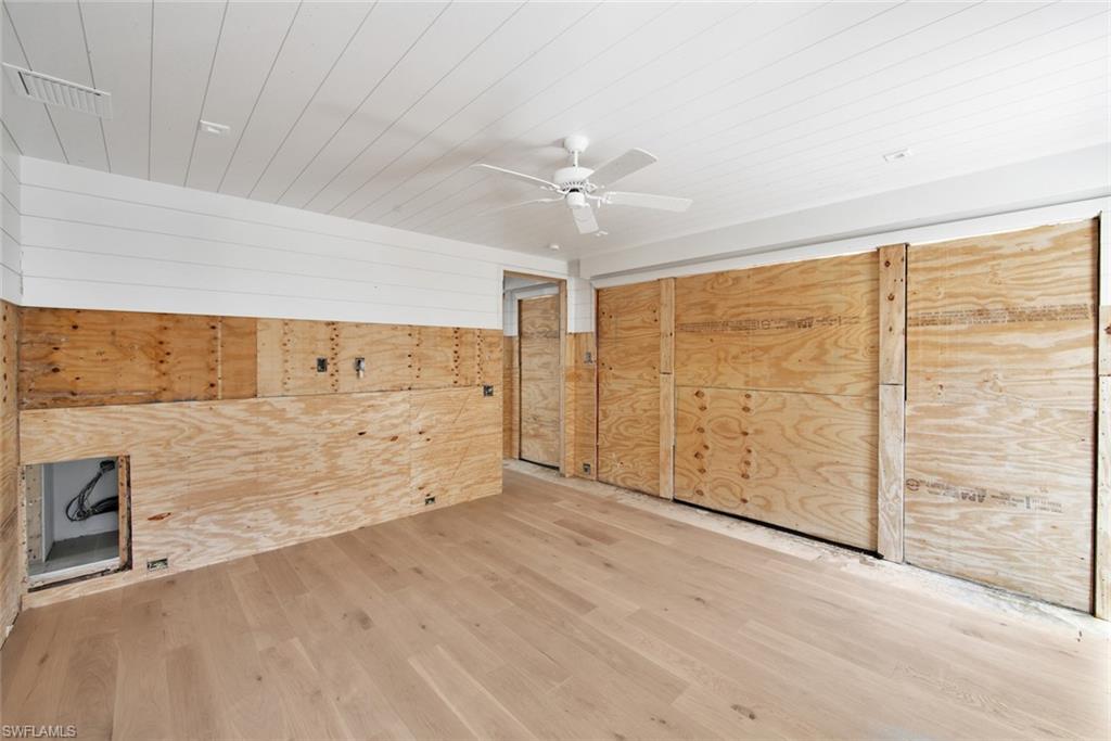 SANIBEL ESTATES - Residential