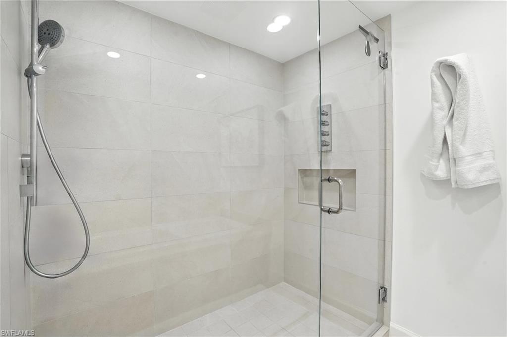 SAND CASTLE - Residential Lease