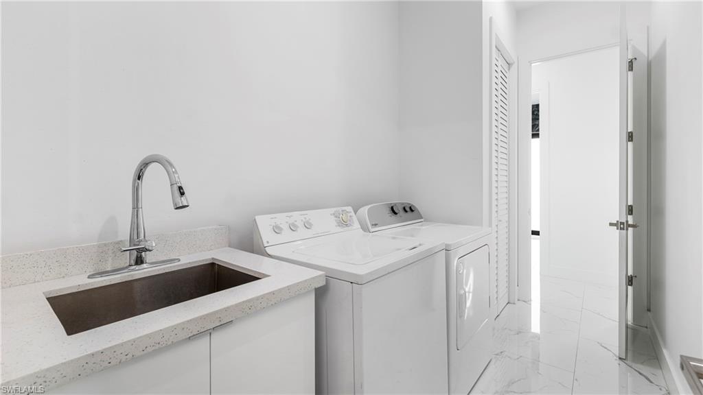 GOLDEN GATE CITY - Residential