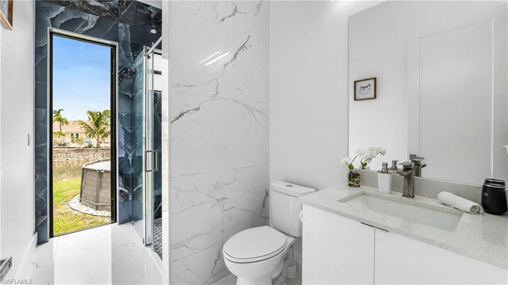 GOLDEN GATE CITY - Residential