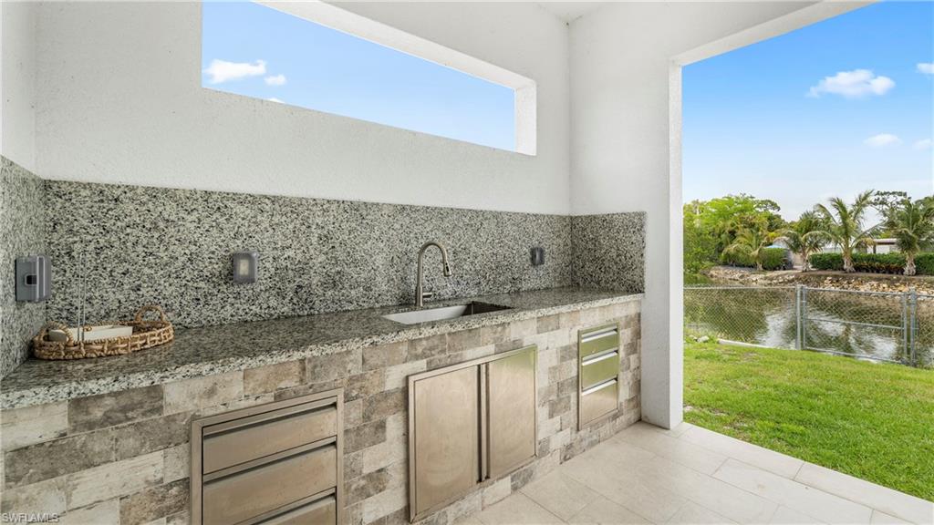 GOLDEN GATE CITY - Residential