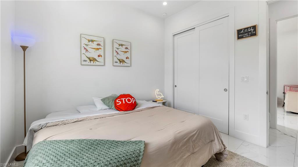 GOLDEN GATE CITY - Residential