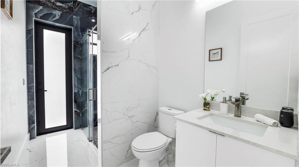 GOLDEN GATE CITY - Residential