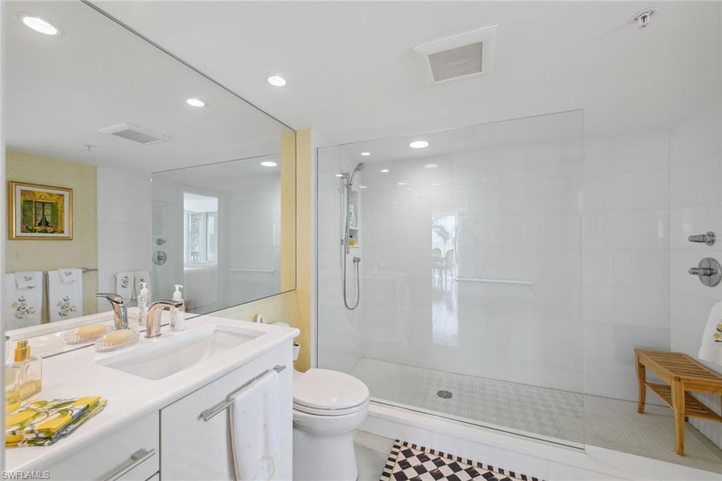 VISTAS AT PARK SHORE - Residential