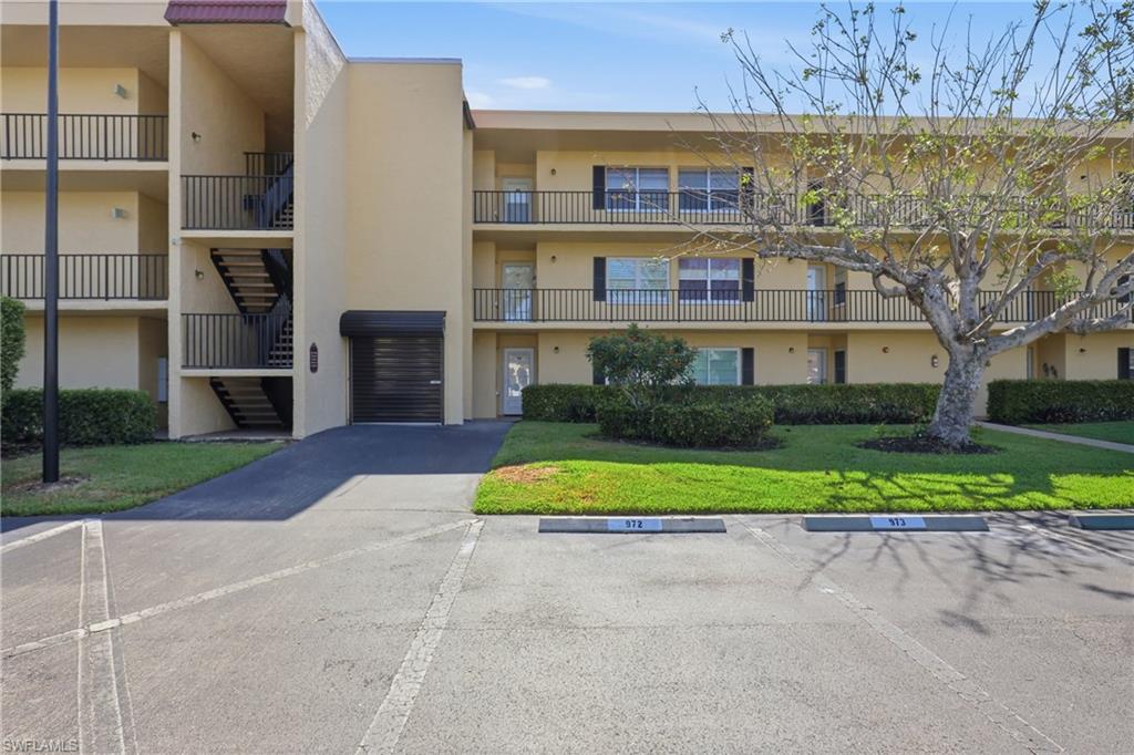 FOREST LAKES - Residential