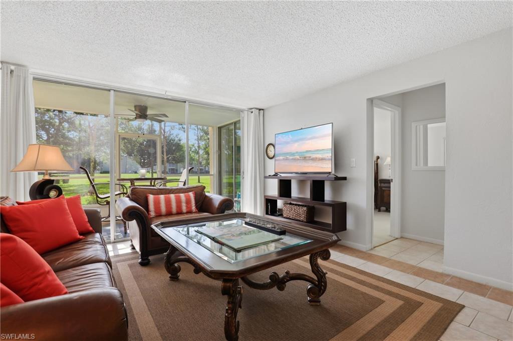 FOREST LAKES - Residential