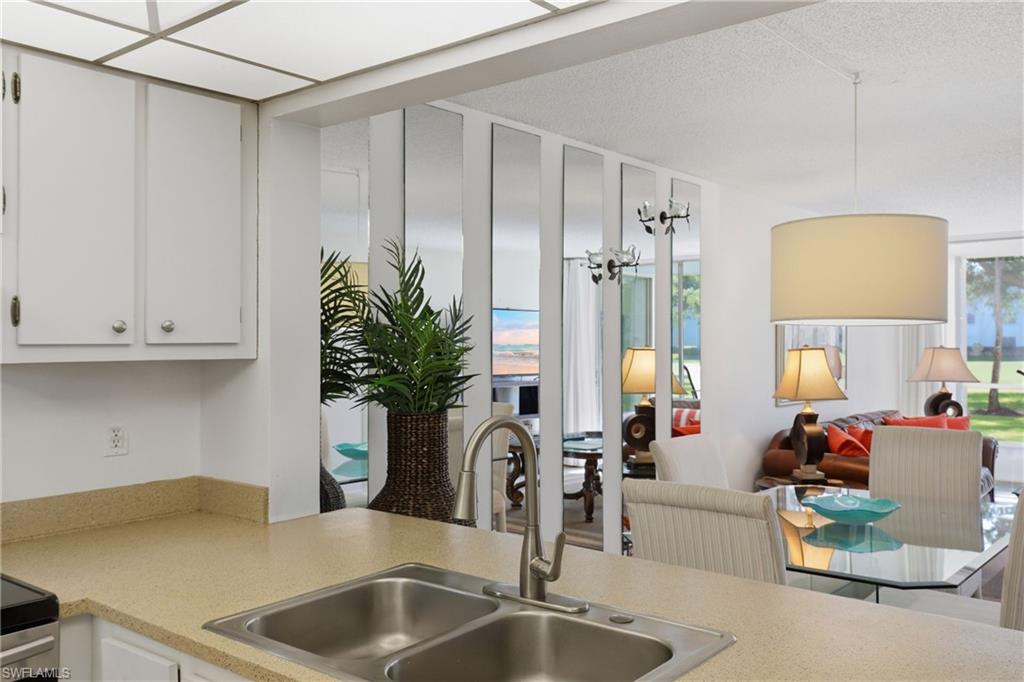 FOREST LAKES - Residential