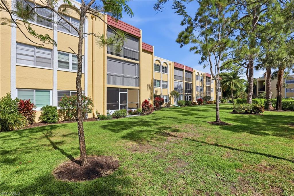 FOREST LAKES - Residential
