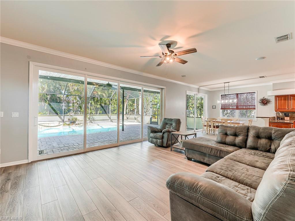 STONEYBROOK - Residential