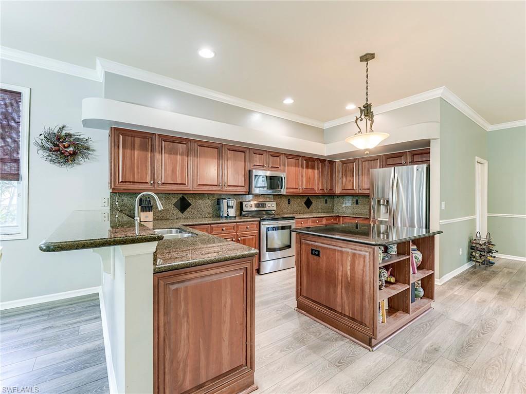 STONEYBROOK - Residential