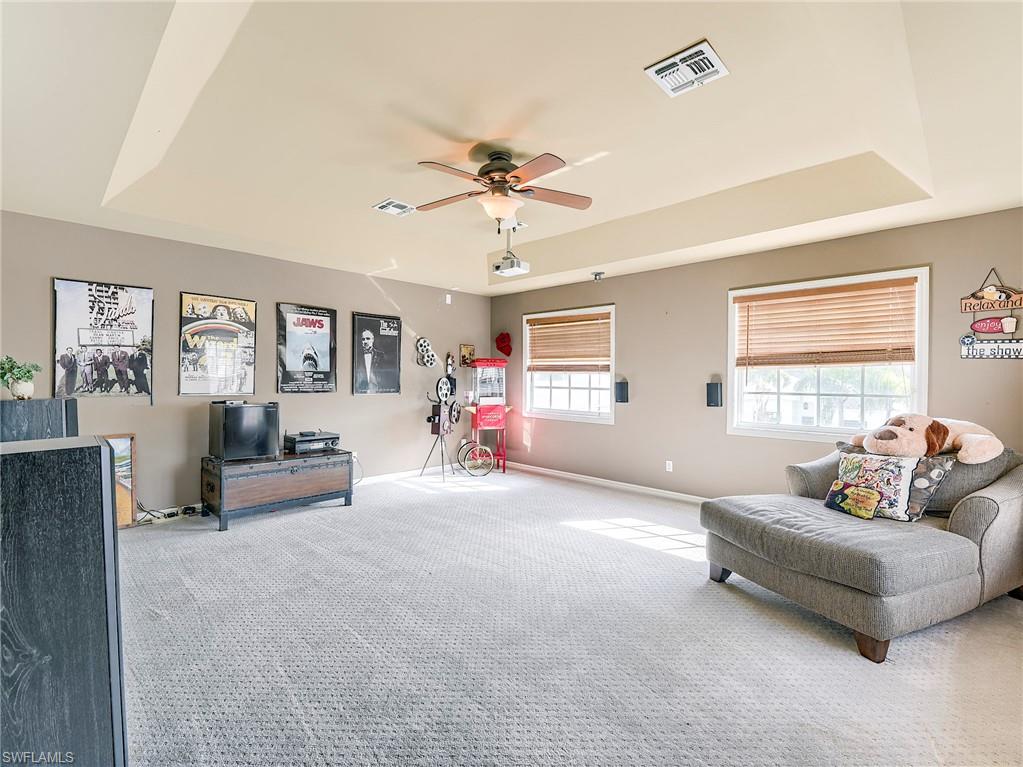 STONEYBROOK - Residential