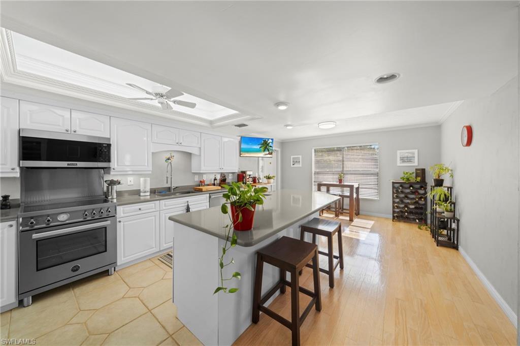 RIVERS CONDO - Residential