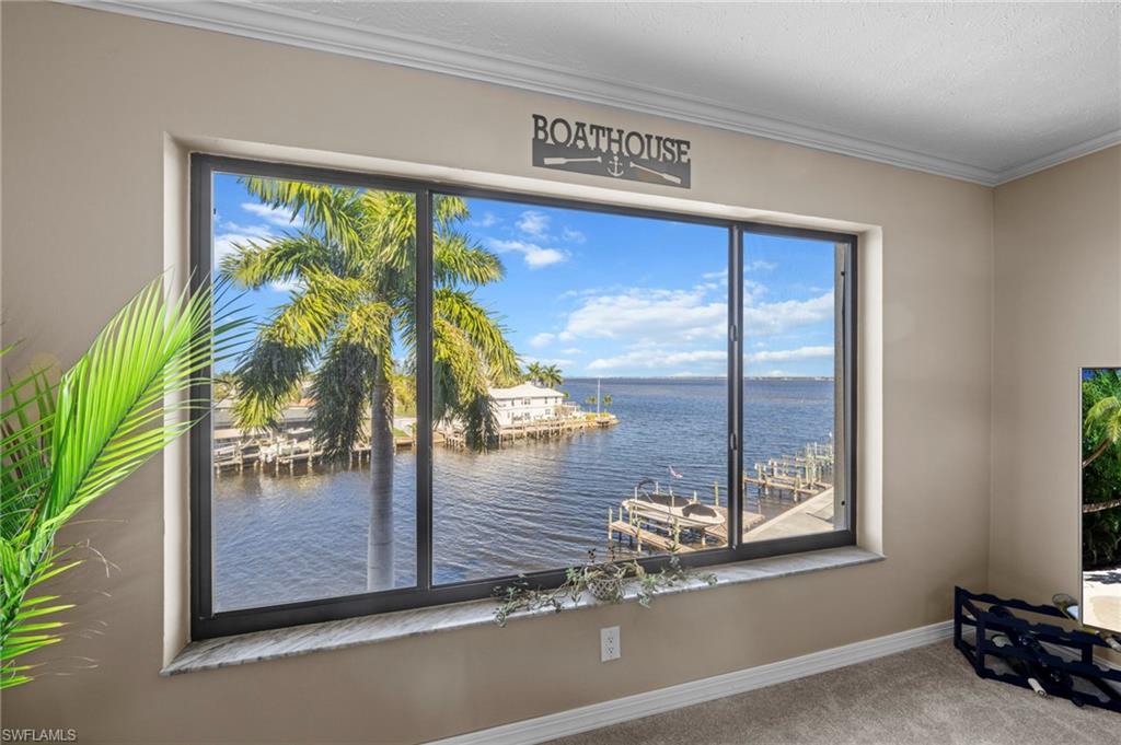 RIVERS CONDO - Residential