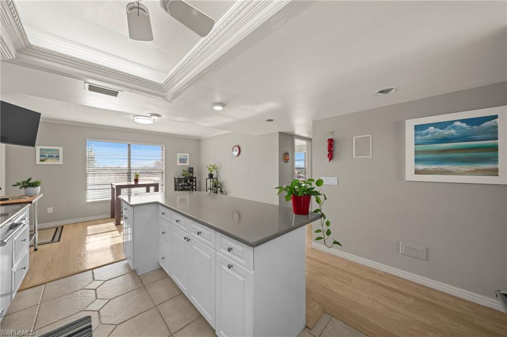 RIVERS CONDO - Residential