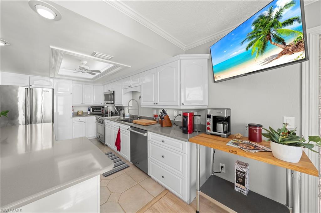 RIVERS CONDO - Residential