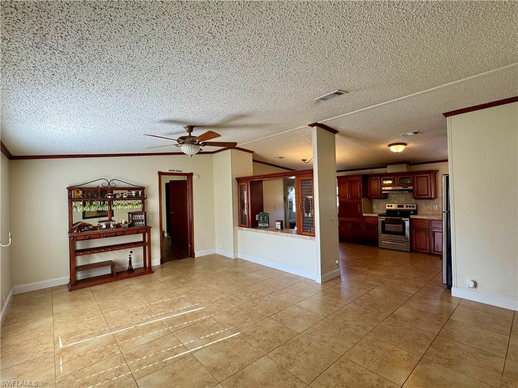 MONTURA RANCH ESTATES - Residential Lease