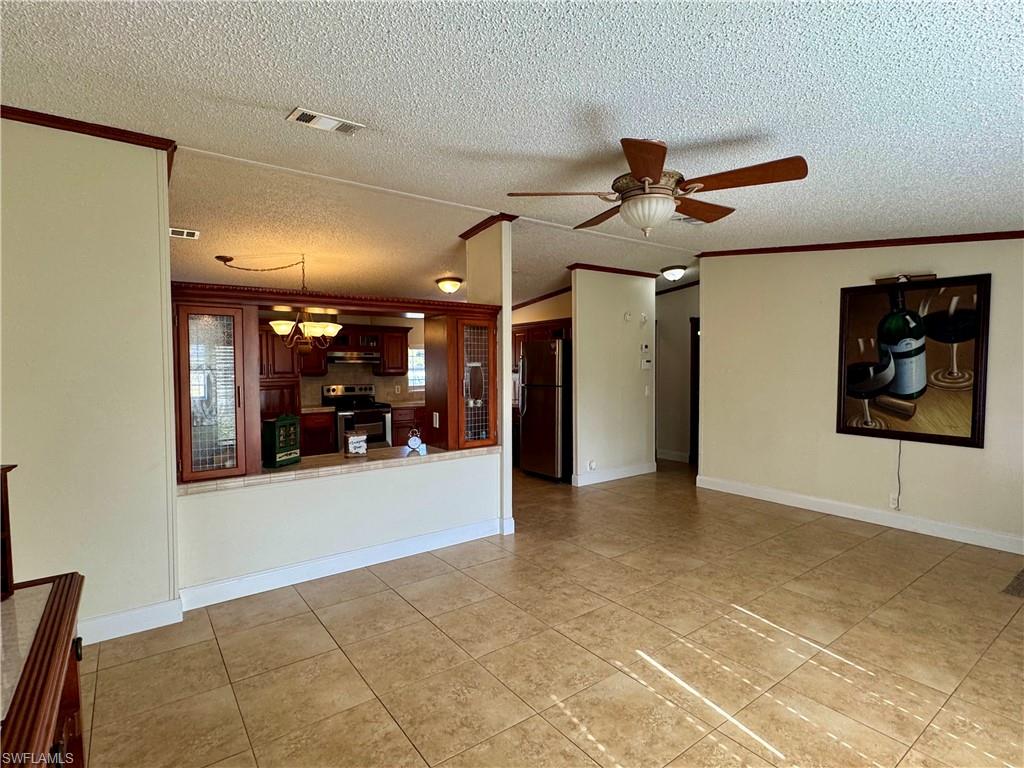 MONTURA RANCH ESTATES - Residential Lease