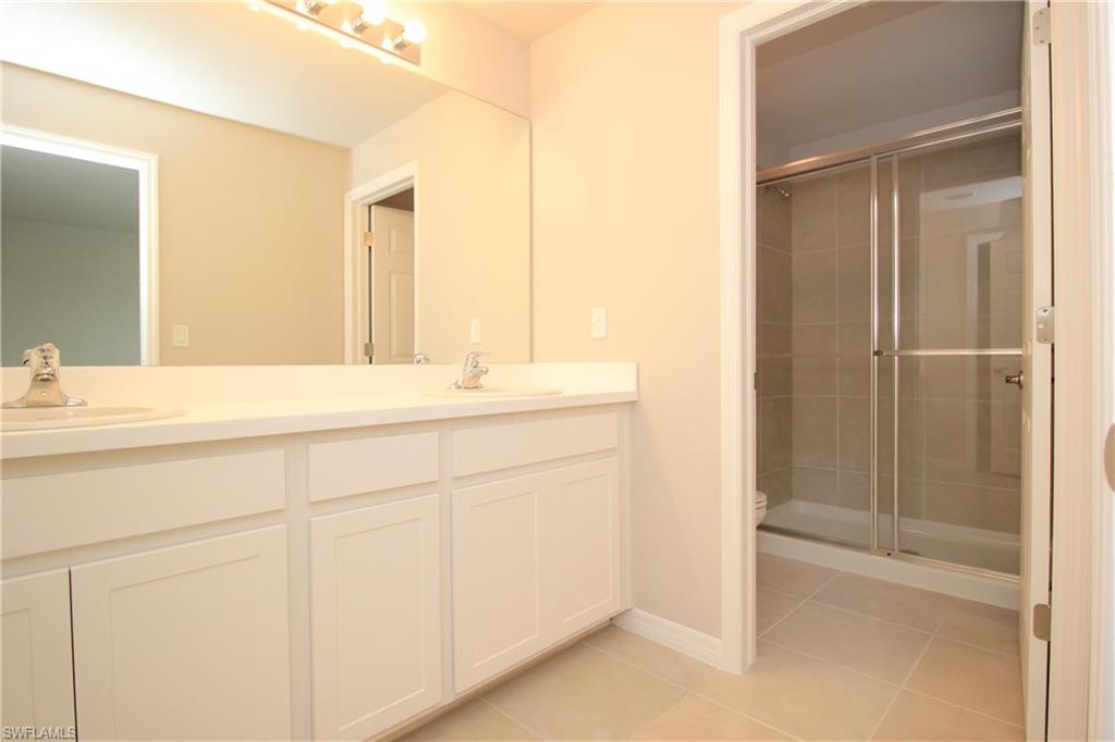 MEADOWOOD - Residential