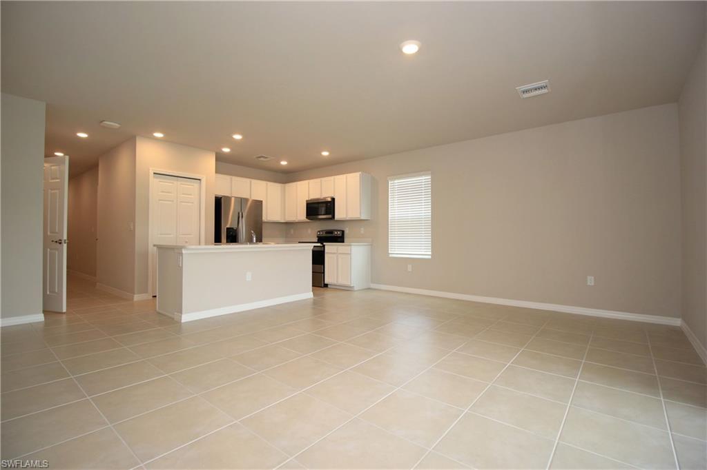 MEADOWOOD - Residential