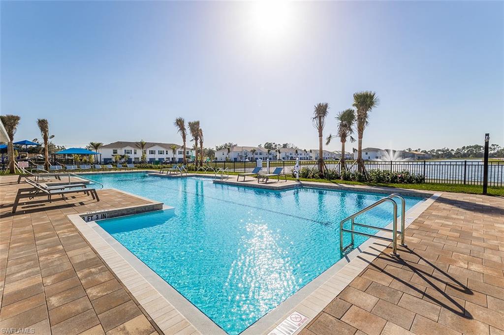 MEADOWOOD - Residential