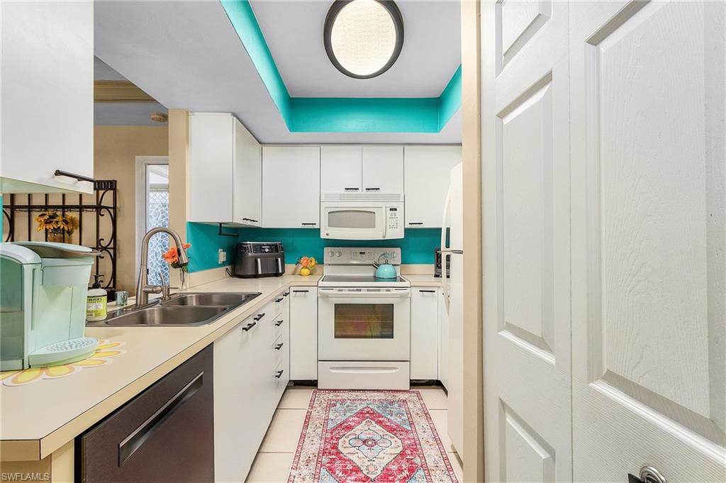 TERRACE CONDO VILLAGE - Residential