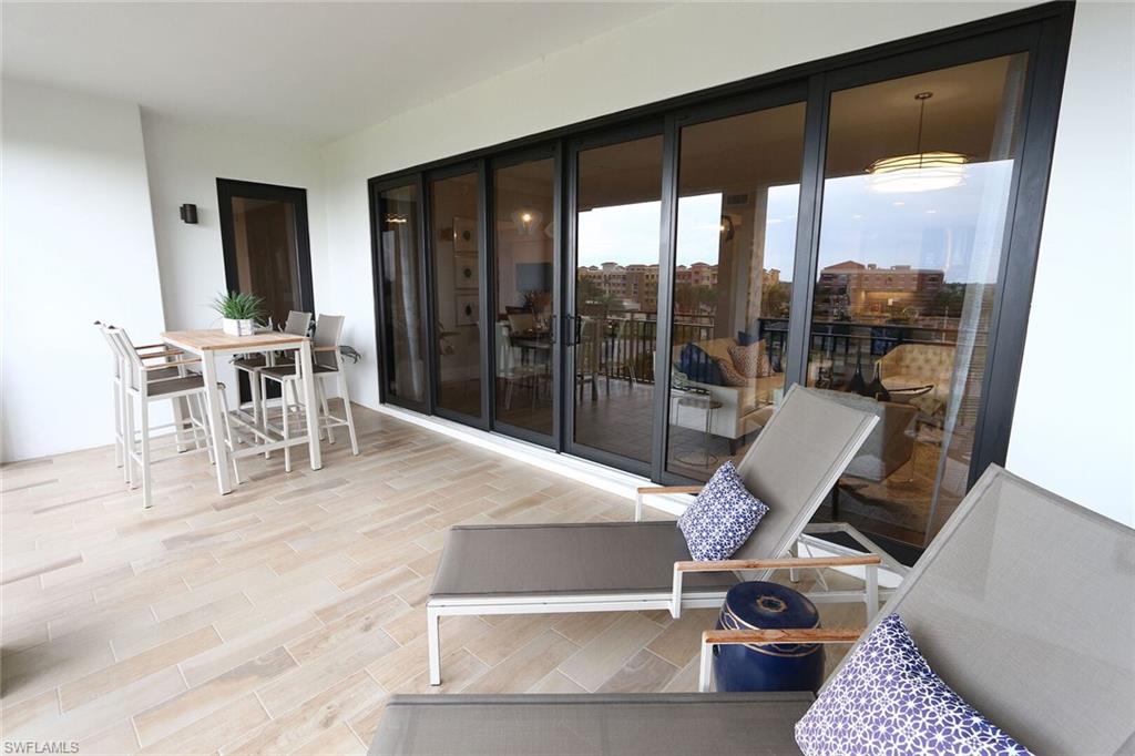 NAPLES SQUARE - Residential Lease