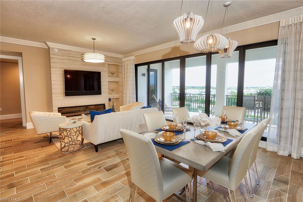 NAPLES SQUARE - Residential Lease