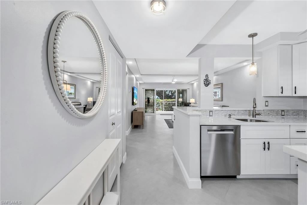 3055 Riviera DR 102