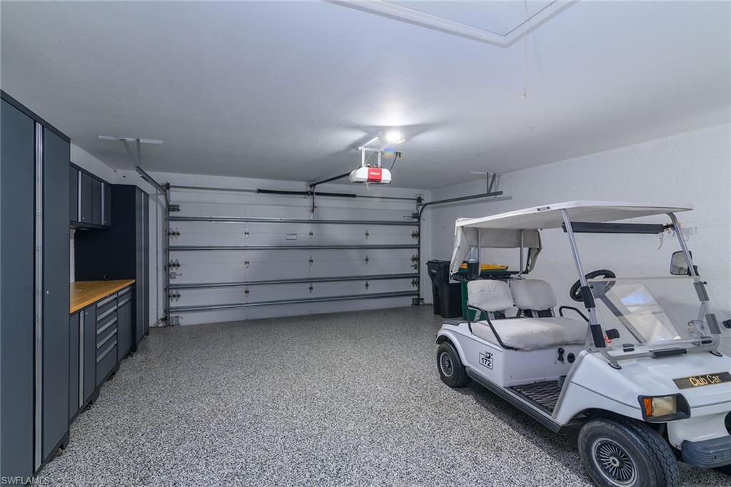 FOXFIRE VILLAS - Residential