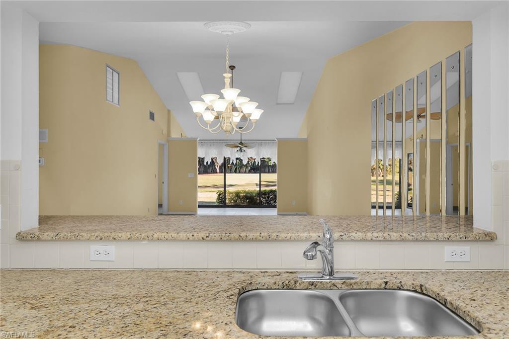 FOXFIRE VILLAS - Residential