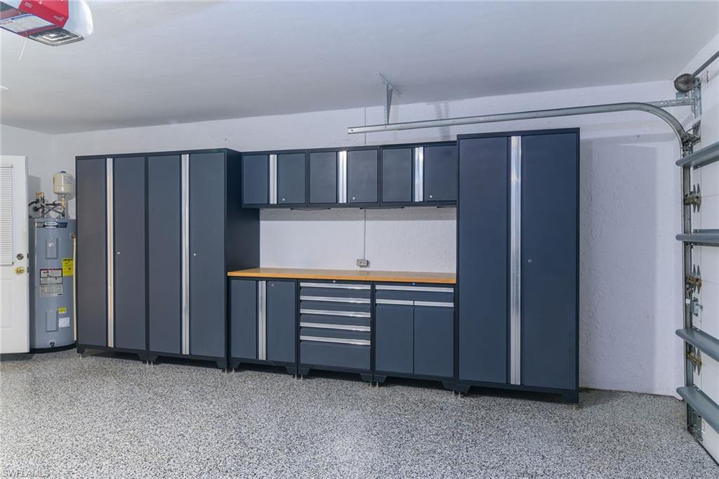 FOXFIRE VILLAS - Residential