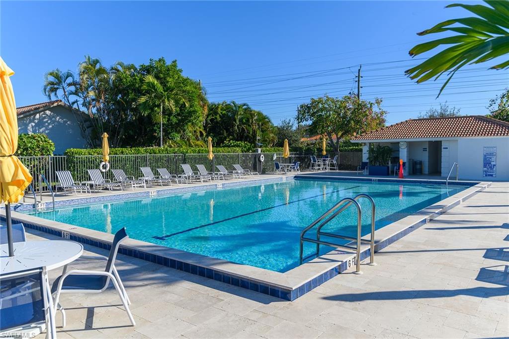 FOXFIRE VILLAS - Residential