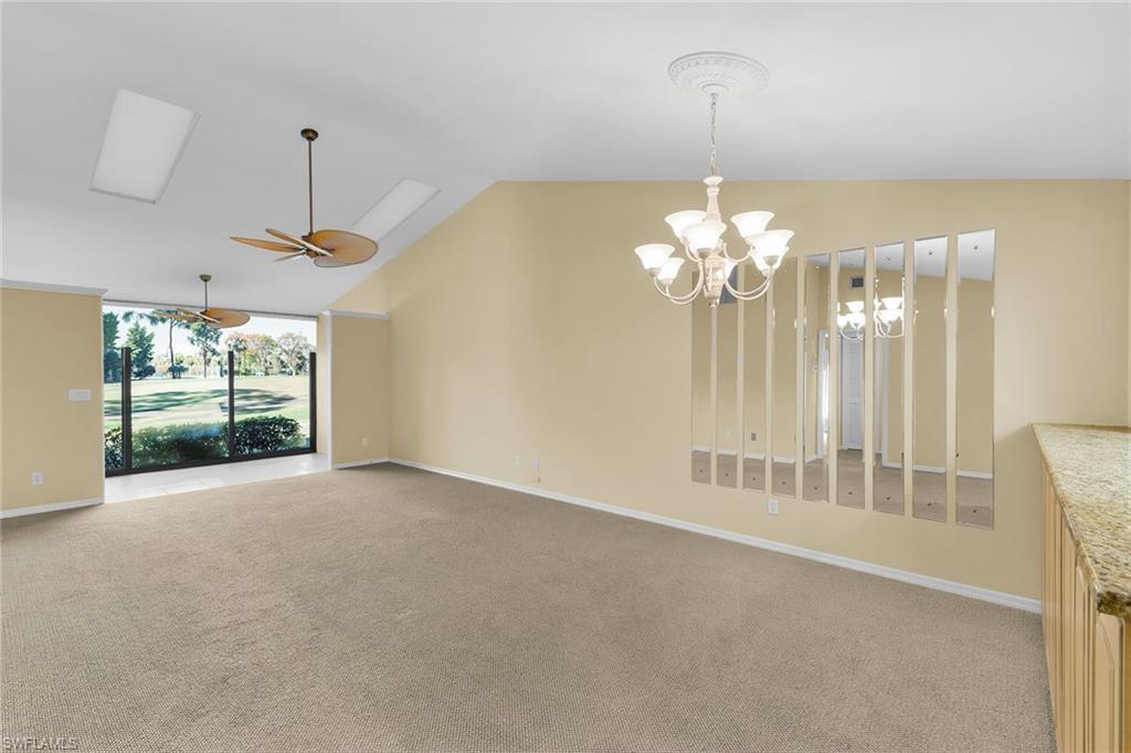 FOXFIRE VILLAS - Residential