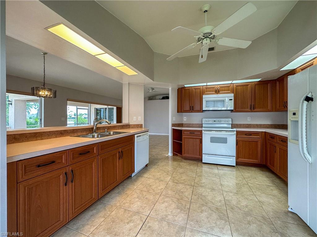 HERONS GLEN - Residential