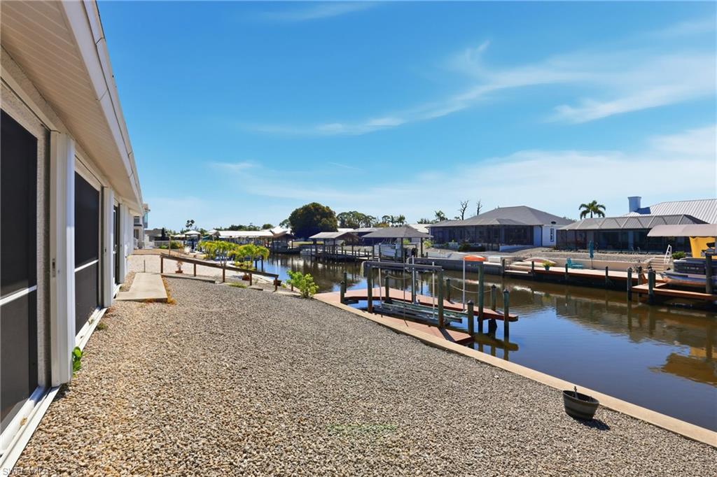 MANATEE BAY UNRECORDED SUBDIVISION - Residential