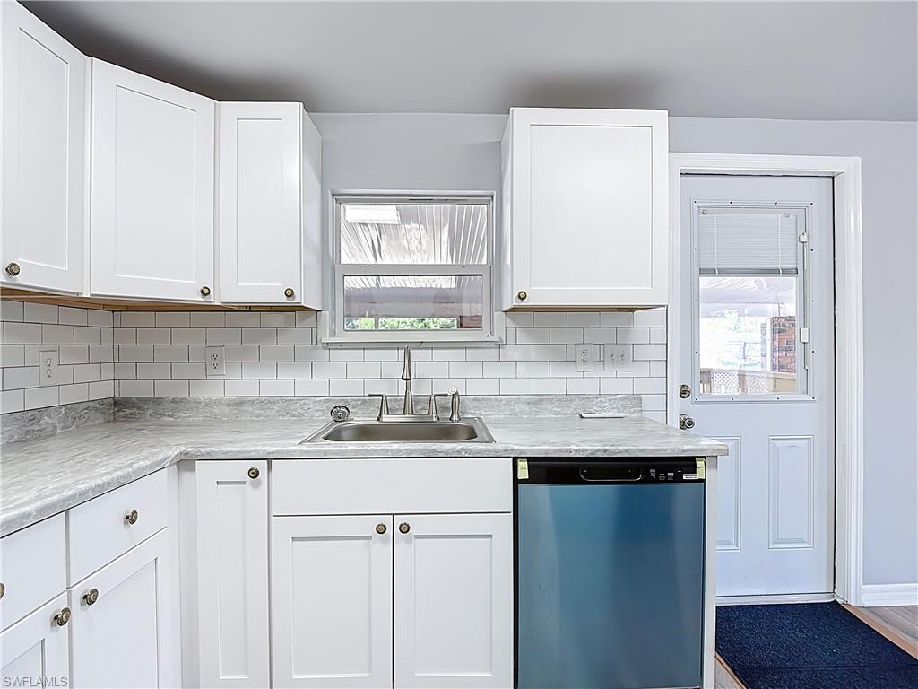 SUNCOAST ESTATE - Residential