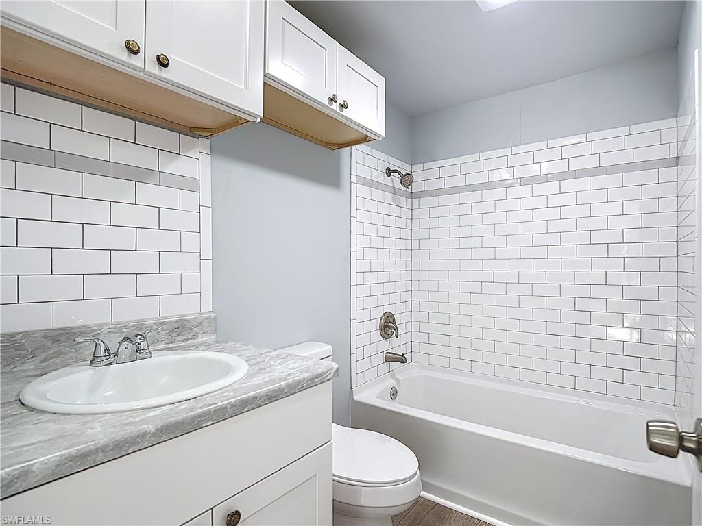 SUNCOAST ESTATE - Residential