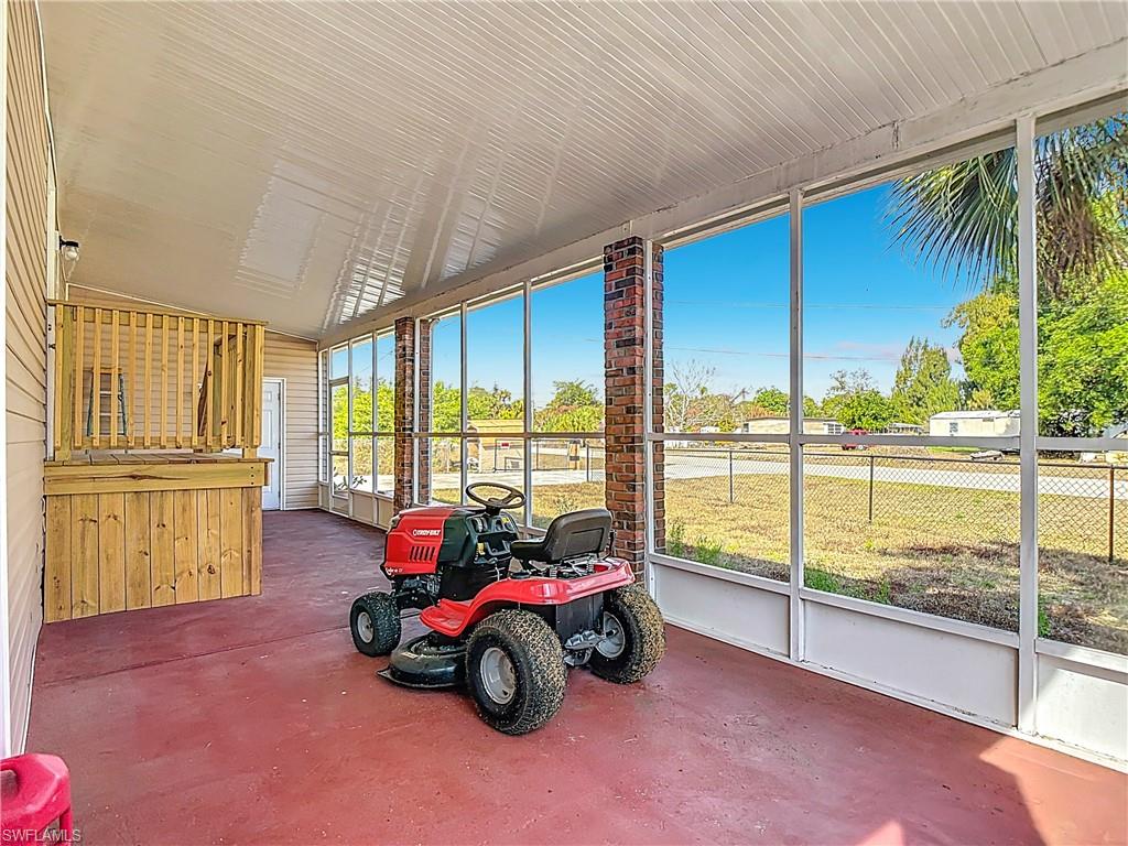 SUNCOAST ESTATE - Residential