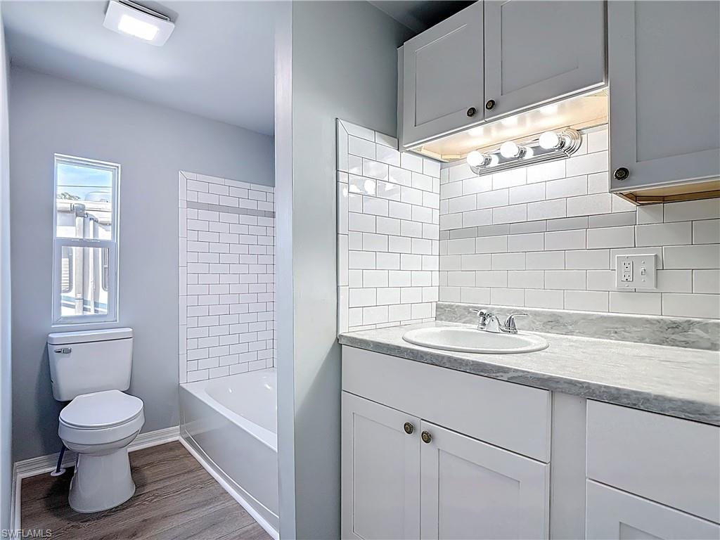 SUNCOAST ESTATE - Residential