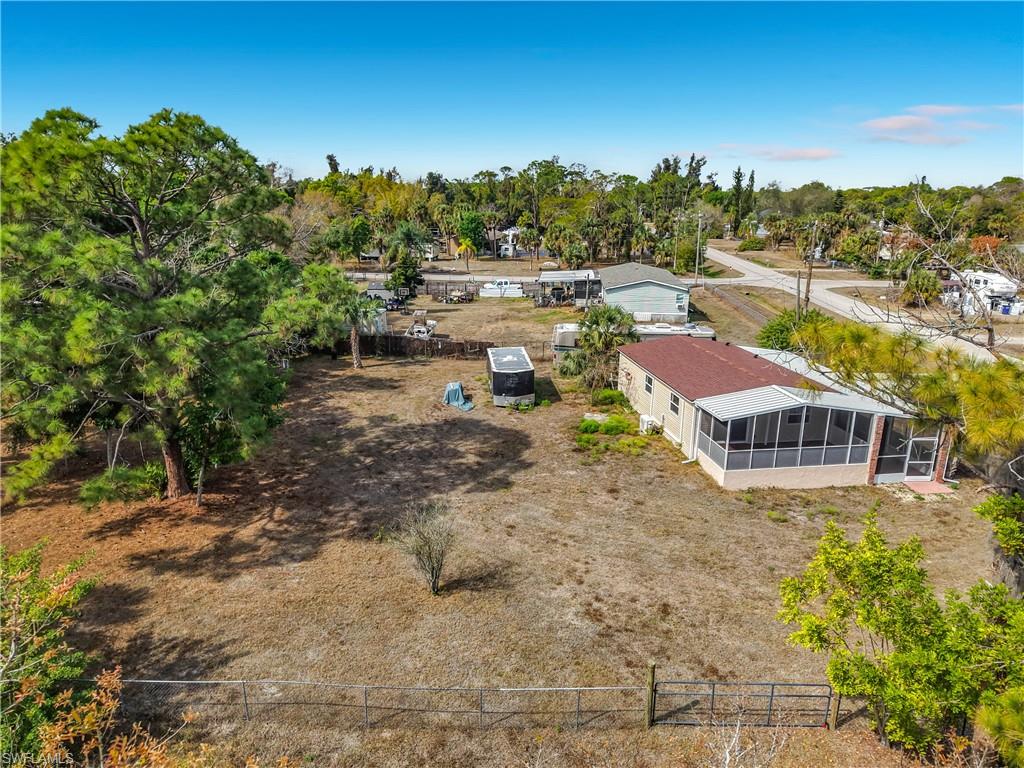 SUNCOAST ESTATE - Residential