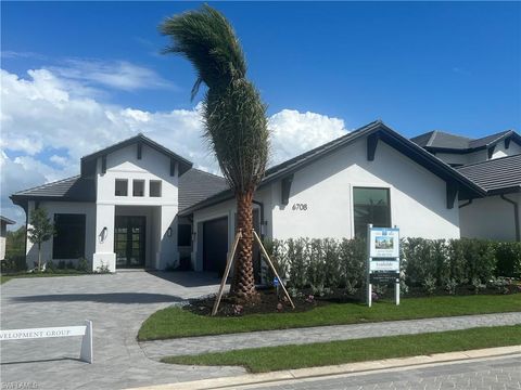 6708 Newport RD NAPLES FL 34109