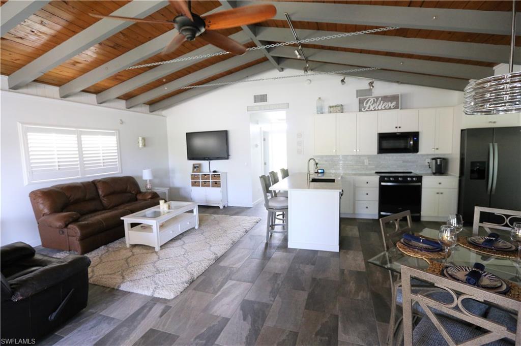 TIP TOP TERRACE - Residential