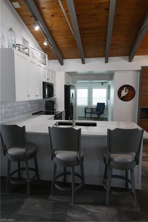 TIP TOP TERRACE - Residential