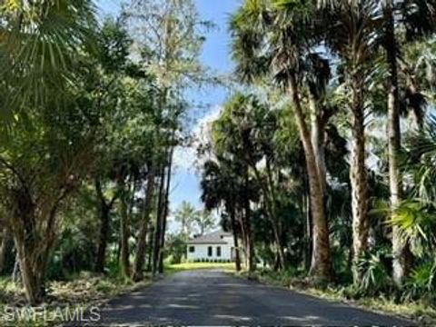 Photo of 3434 27th AVE NE, NAPLES, FL 34120 (MLS # 225078125)